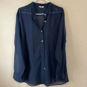 Uniqlo U Women Sheer Band Collar Long Sleeve Shirt , size M